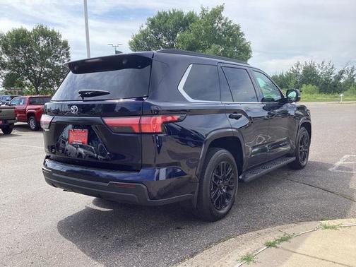 2024 Toyota Sequoia SR5