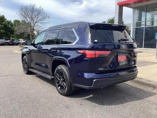 2024 Toyota Sequoia SR5