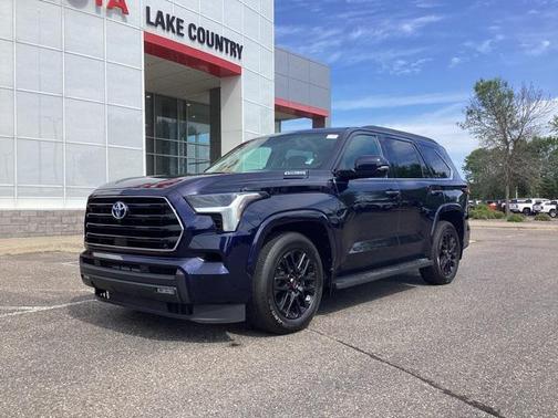 2024 Toyota Sequoia SR5