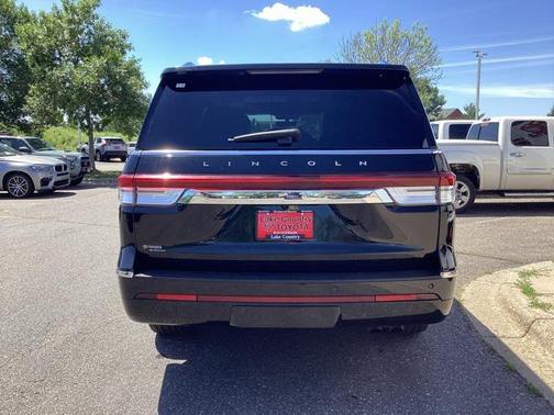 2022 Lincoln Navigator Reserve