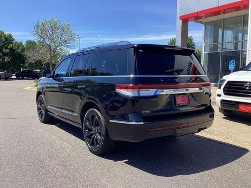 2022 Lincoln Navigator Reserve
