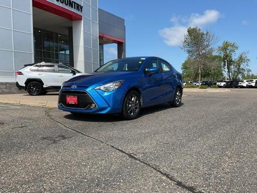 2019 Toyota Yaris Sedan LE