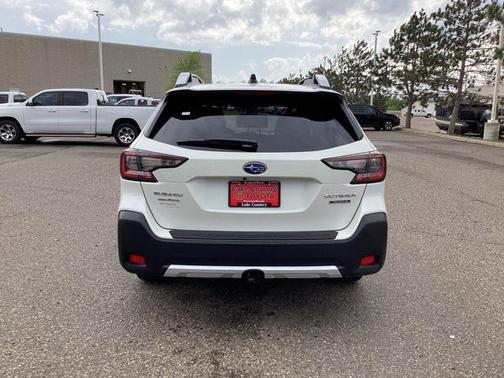 2024 Subaru Outback Touring
