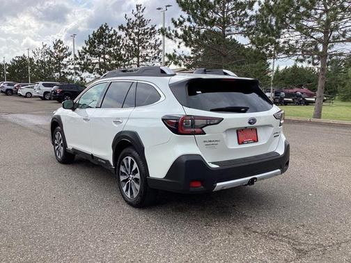 2024 Subaru Outback Touring