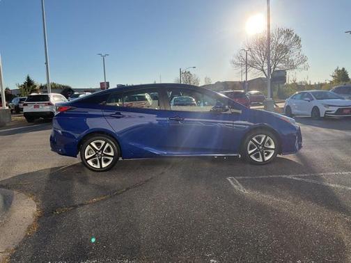2017 Toyota Prius Four Touring