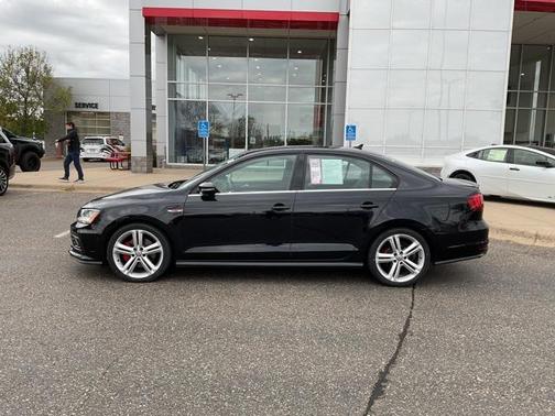 2017 Volkswagen Jetta GLI