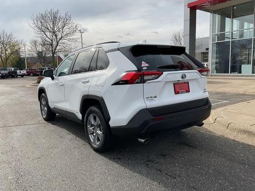 2023 Toyota RAV4 Hybrid XLE