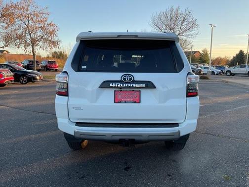 2024 Toyota 4Runner TRD Off Road