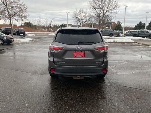 Predawn Gray Mica 2015 Toyota Highlander LE Plus