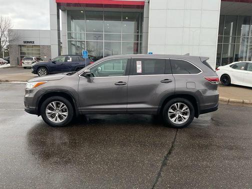 Predawn Gray Mica 2015 Toyota Highlander LE Plus