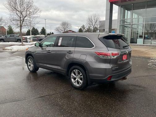 Predawn Gray Mica 2015 Toyota Highlander LE Plus