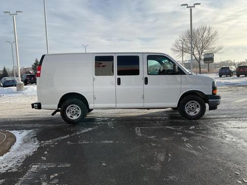 2017 GMC Savana 2500 Work Van