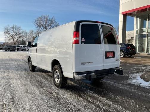 2017 GMC Savana 2500 Work Van