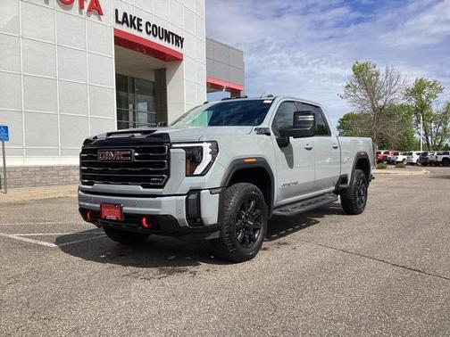 2024 GMC Sierra 2500 AT4