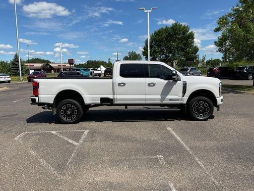 Star White Metallic Tri-Coat 2024 Ford F-350 Platinum
