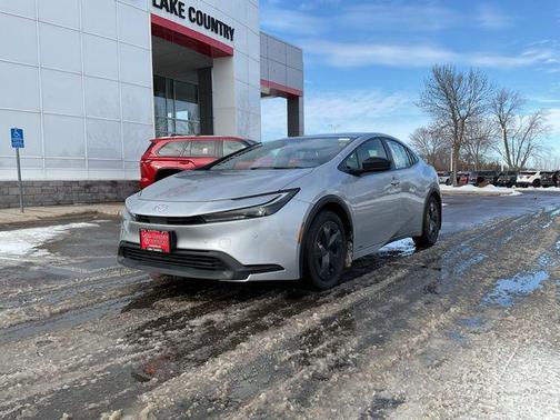 2024 Toyota Prius LE