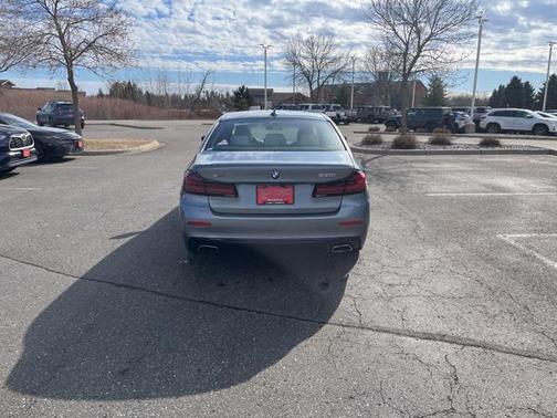 2021 BMW 530 xDrive