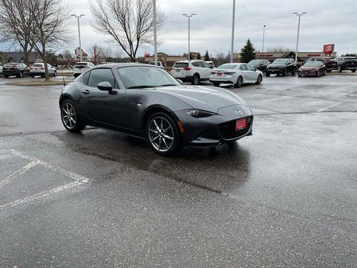 2022 Mazda MX-5 Miata RF Grand Touring