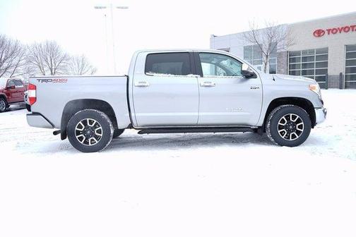 Photo 3 of 25 of 2017 Toyota Tundra Limited