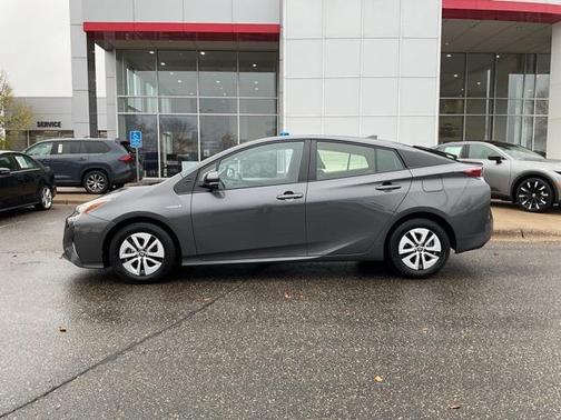 2017 Toyota Prius Four