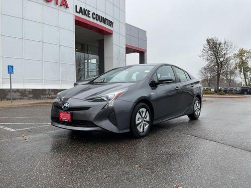 2017 Toyota Prius Four