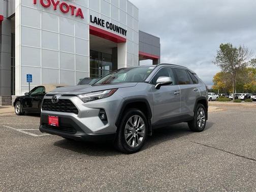 2022 Toyota RAV4 XLE Premium