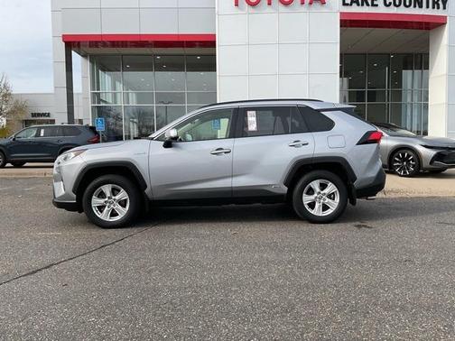 2020 Toyota RAV4 Hybrid XLE