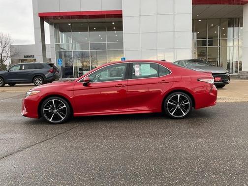 2019 Toyota Camry XSE