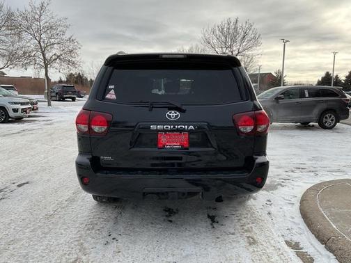 2018 Toyota Sequoia SR5