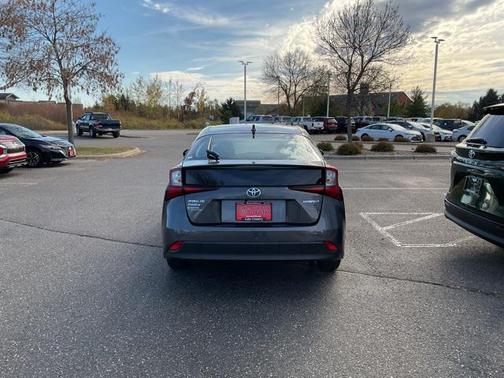 2020 Toyota Prius LE