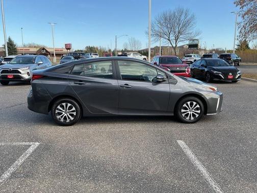 2020 Toyota Prius LE