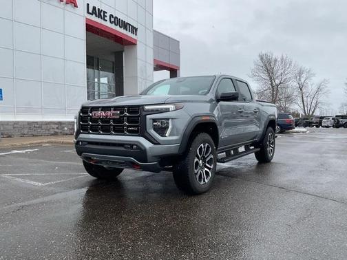 2024 GMC Canyon AT4