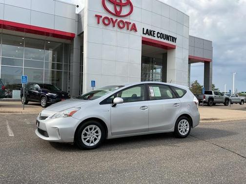 2012 Toyota Prius v Two
