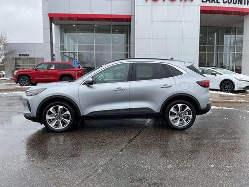 2024 Ford Escape Platinum