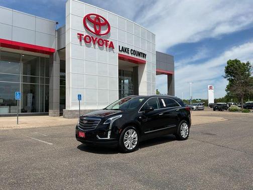 Stellar Black Metallic 2018 Cadillac XT5 Premium Luxury