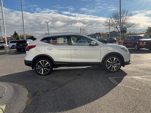 2018 Nissan Rogue Sport SL