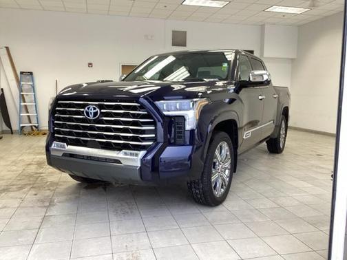 2024 Toyota Tundra Hybrid Capstone