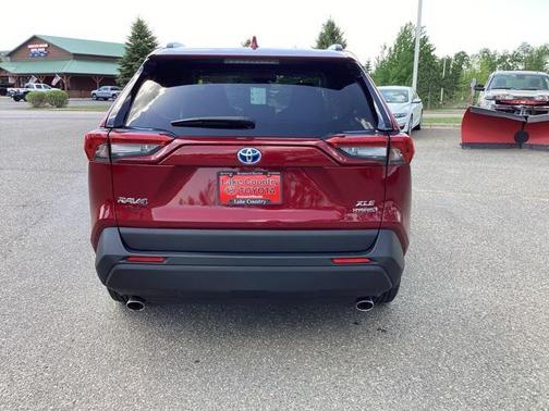 2021 Toyota RAV4 Hybrid XLE