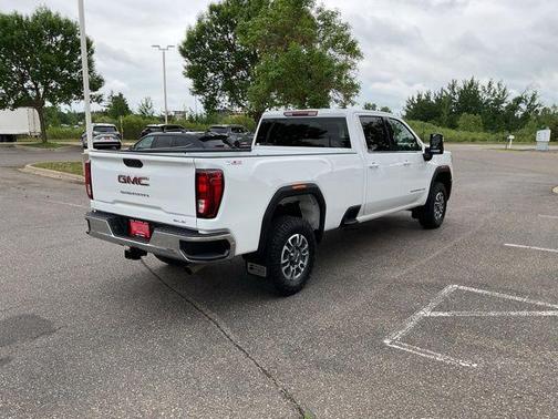 Summit White 2025 GMC Sierra 3500 SLE