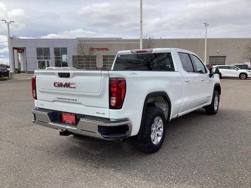 2023 GMC Sierra 1500 SLE