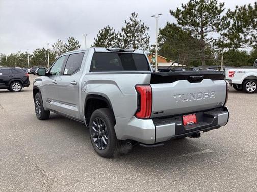 2025 Toyota Tundra Hybrid Platinum