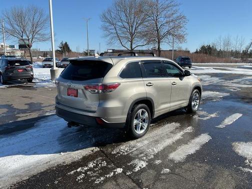 2016 Toyota Highlander Limited Platinum