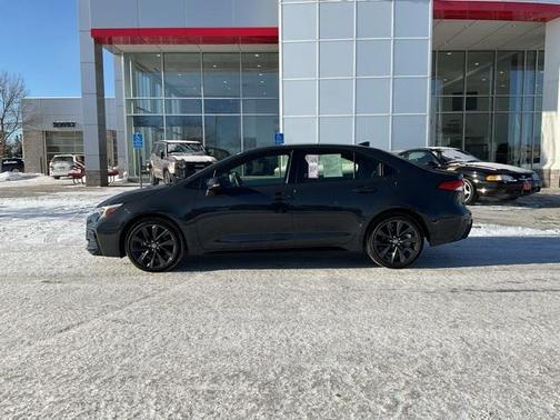 2024 Toyota Corolla Hybrid SE