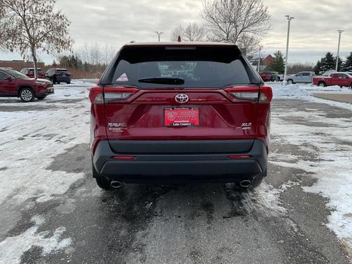 2025 Toyota RAV4 XLE Premium