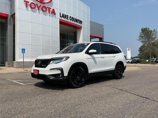 2022 Honda Pilot AWD Black Edition