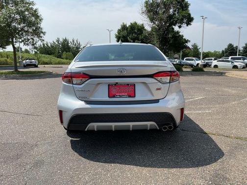Classic Silver Metallic 2022 Toyota Corolla SE