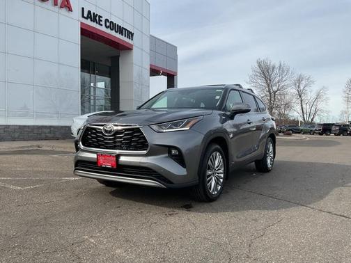 Heavy Metal 2026 Toyota Highlander Hybrid Platinum