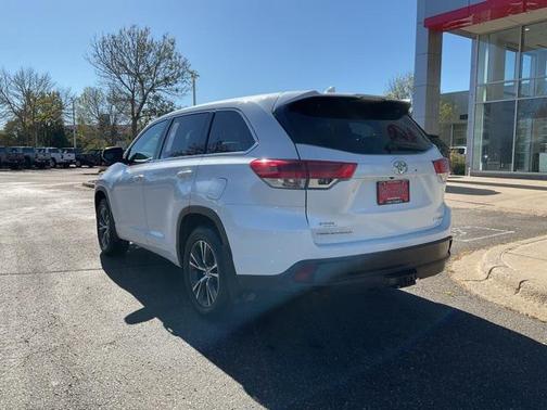 2018 Toyota Highlander LE Plus
