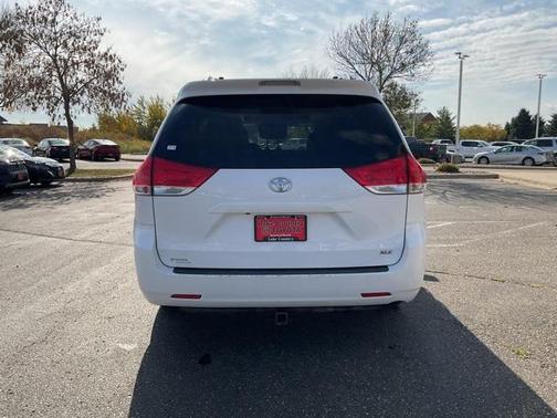 2013 Toyota Sienna XLE