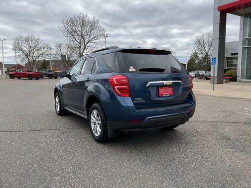 Patriot Blue Metallic 2017 Chevrolet Equinox 1LT